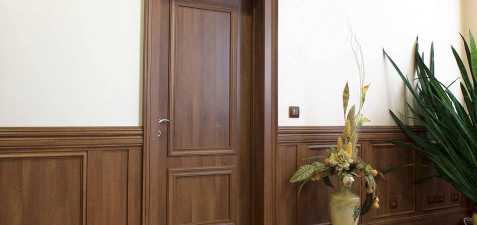 Толщина межкомнатной двери: стандарты толщины дверного полотна и коробки