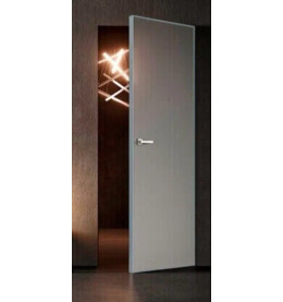 Дверь межкомнатная, скрытого монтажа Triadoors Invisible, кромка алюминиевая матовый хром