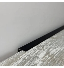 Плинтус Черный