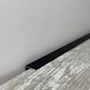 Плинтус approf алюминий черный 65x16.2