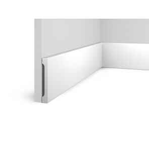 Плинтус HI WOOD полистирол белый 110x16