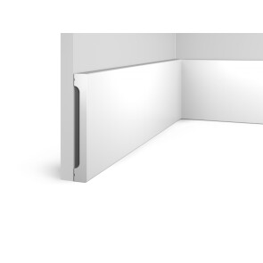 Плинтус HI WOOD полистирол белый 150x20