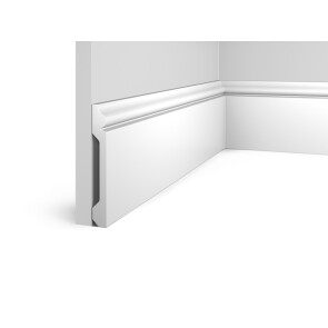 Плинтус HI WOOD полистирол белый 136x18