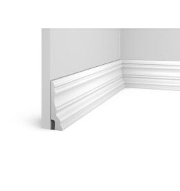 Плинтус Белый