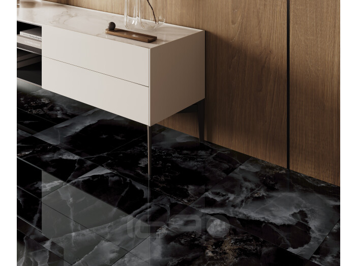 Andora Black