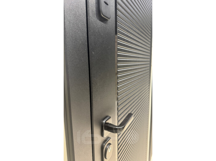 ДC Bravo N-3 Лайнер-3 (33/В13) Black Carbon SB-1/Off-white R/Лунный камень/BE 205*86 Левая