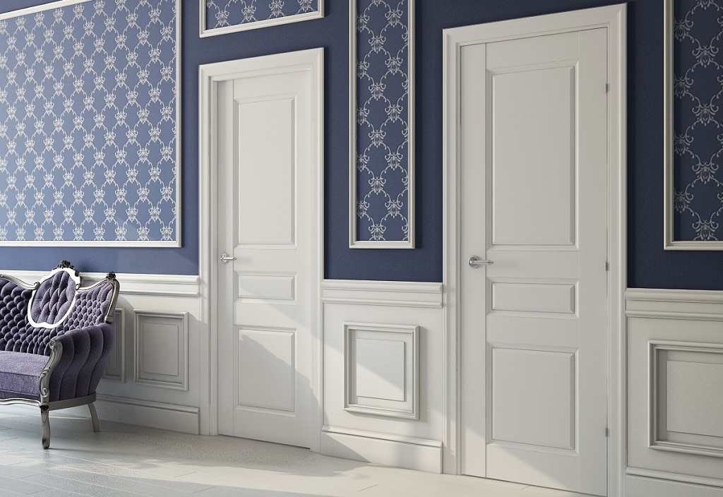 Белые эмалированные двери из МДФ с резными филенками и встроенной коробкой