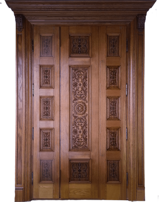 Входная дверь из деревянного массива