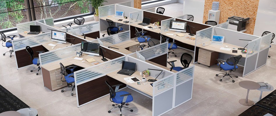 Один из вариантов разделения офисного помещения на рабочие зоны 