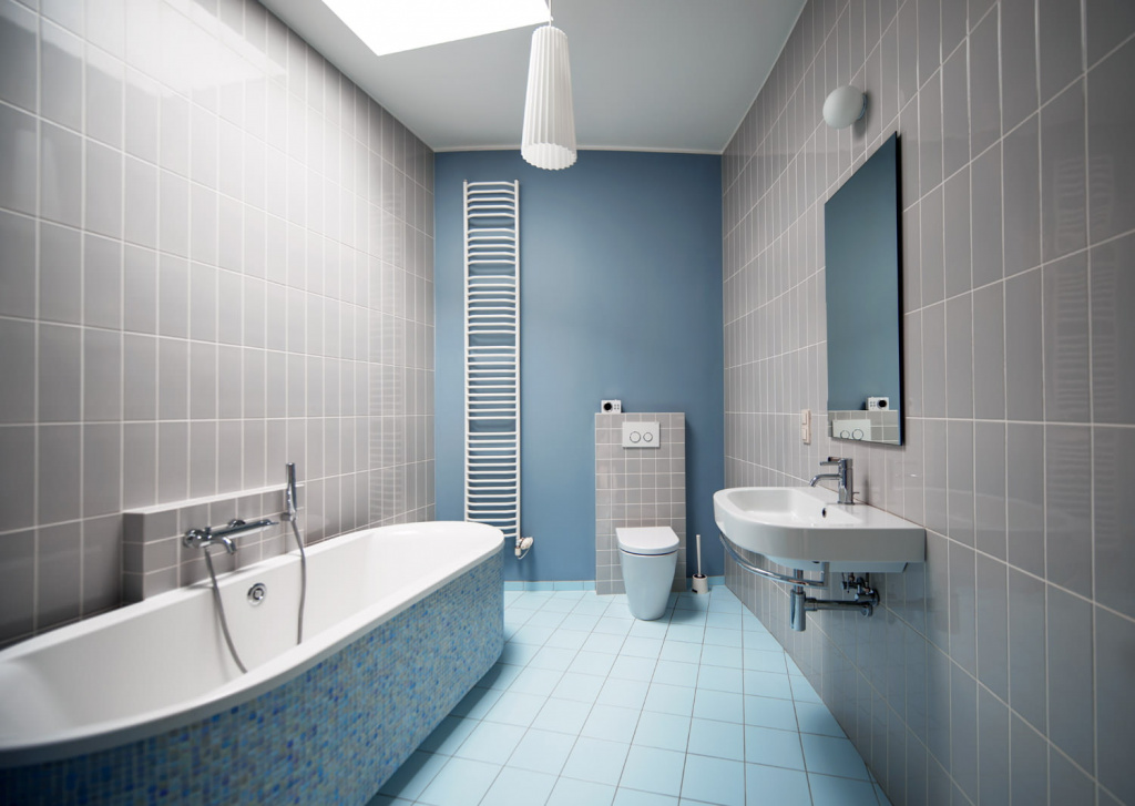 Дизайн синей ванной комнаты