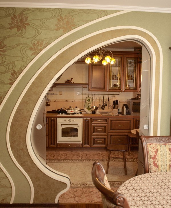 Дизайн арки между кухней и гостиной фото