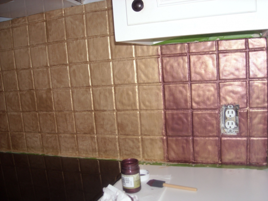 Можно ли покрасить кафельную плитку в ванной и как это сделать | irhidey.ru