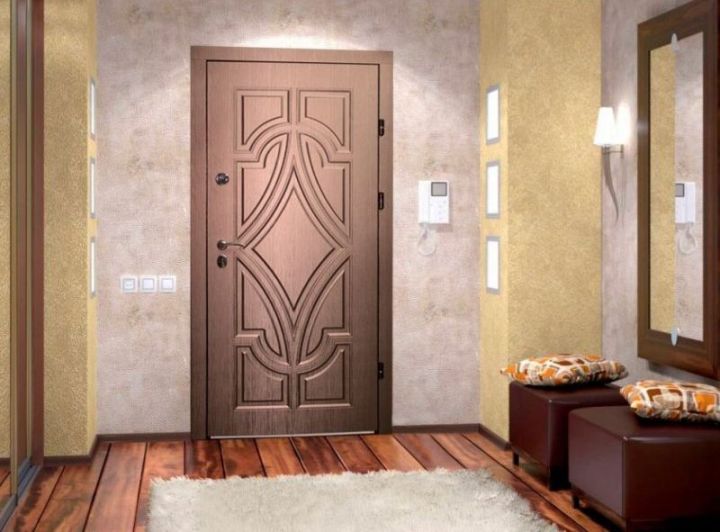 Как и чем украсить межкомнатную дверь: ТОП-10 оригинальных способов декорирования